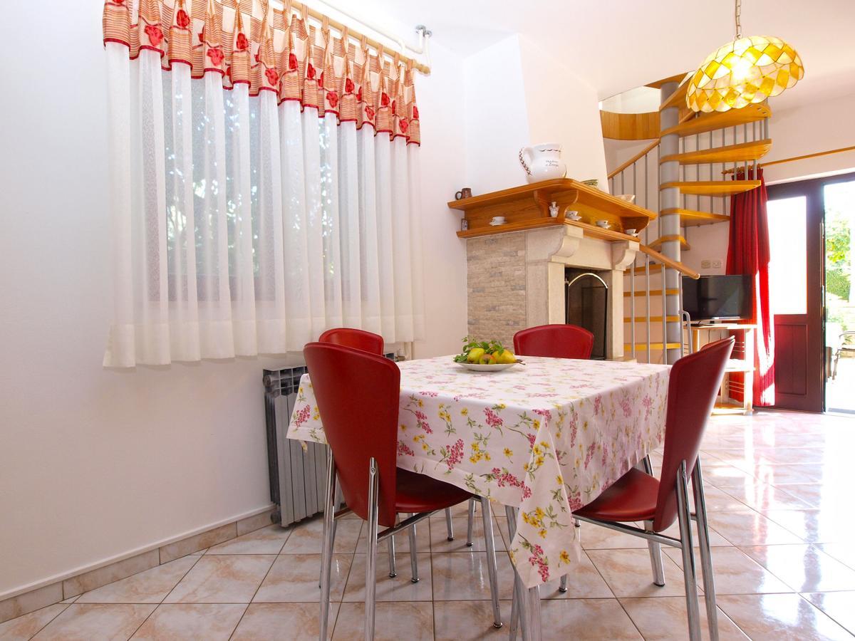 Apartment Nevenka 1482 Medulin Bagian luar foto