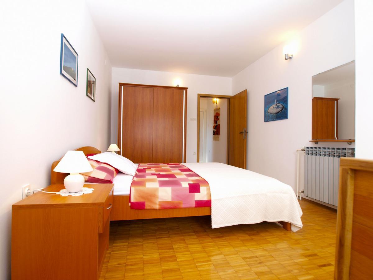 Apartment Nevenka 1482 Medulin Bagian luar foto