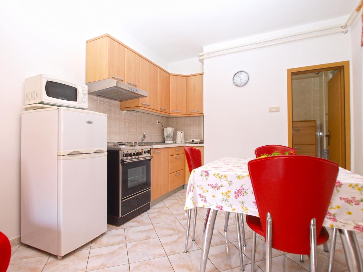 Apartment Nevenka 1482 Medulin Bagian luar foto